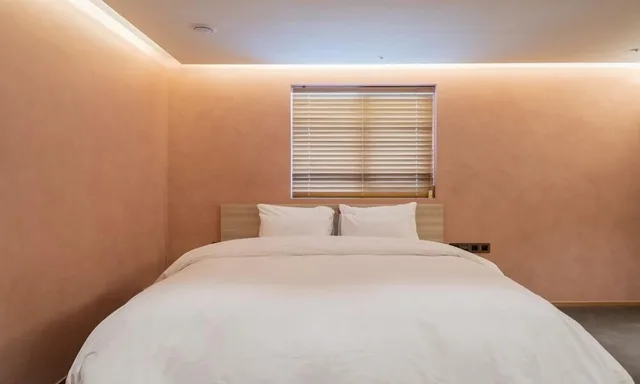 غرفة بريميير بسرير كينج، Jamsil Orosie Tourist Hotel 1/3