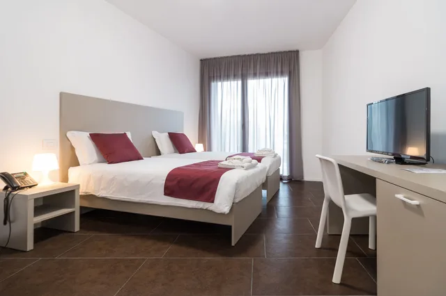 غرفة كومفورت ثلاثية بشرفة، Cascina Fossata Hotel Residence 2/5