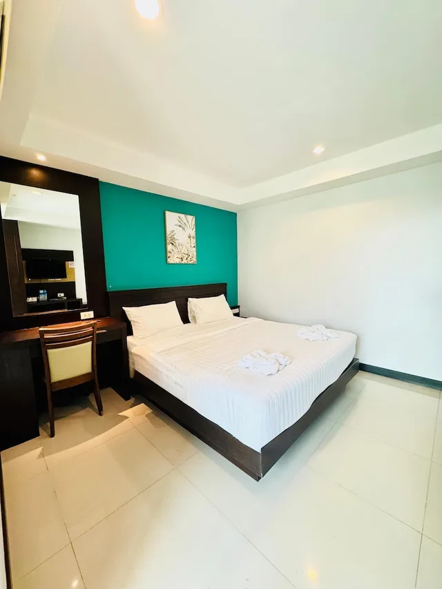 غرفة قياسية بسرير كوين، La Casa Patong 4/10