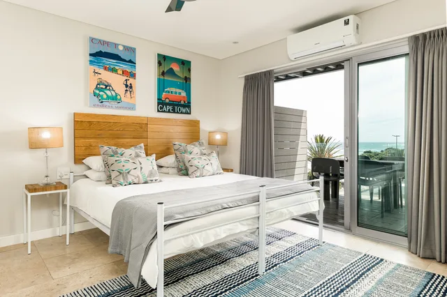 1 Bedroom, Beach View, Camps Bay Village 1/2