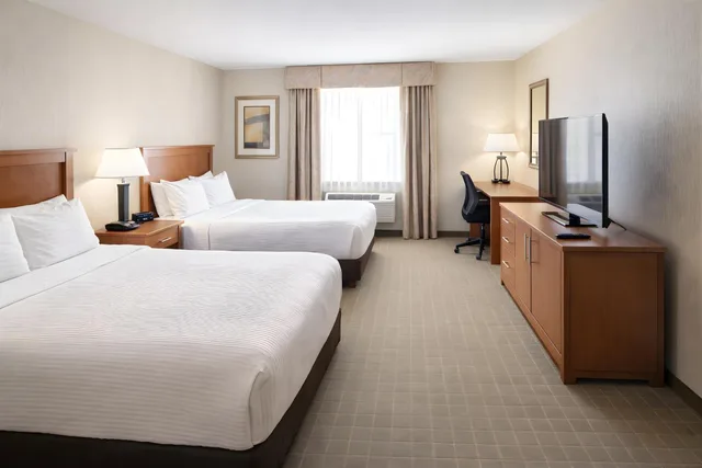 غرفة بسريرين كوين بحوض استحمام لذوي الإعاقة، Best Western Davison Inn 4/10