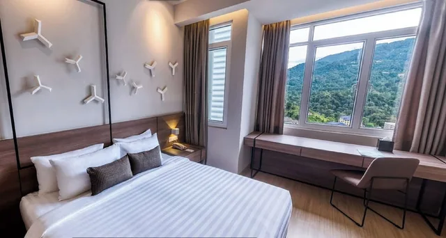 غرفة ديلوكس بسرير كينج، Swiss Garden Hotel Residences Genting Highlands 3/6