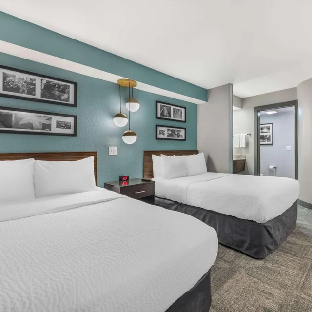Room, Double Bed, Sleep Inn Miami Airport 7/10