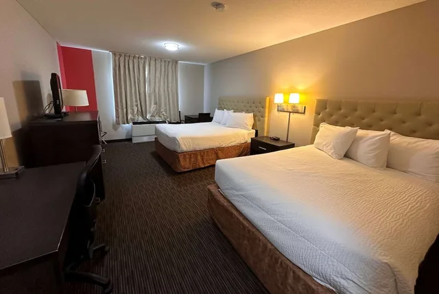 غرفة بسريرين كوين، Ramada by Wyndham Estevan 1/4