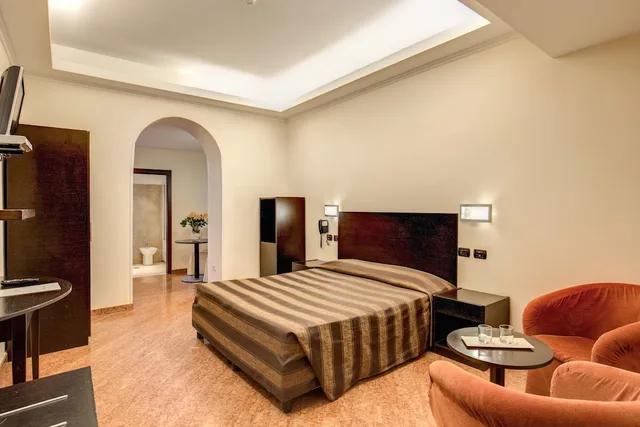 Triple Room, Hotel San Marco 2/6