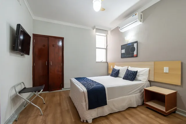 شقة مفردة، Rede Andrade Piratininga 8/14