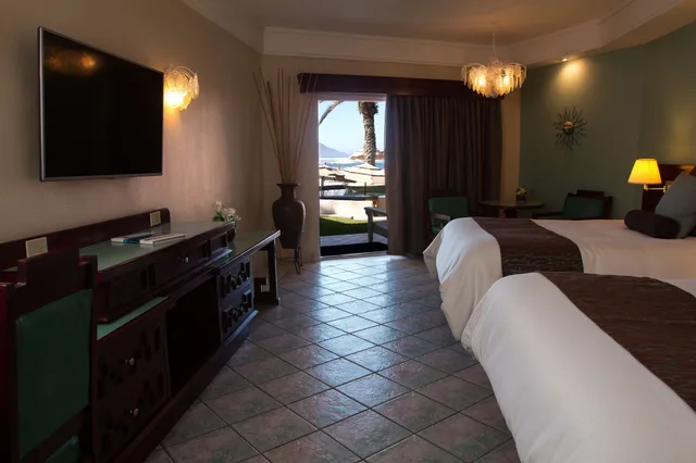 غرفة ديلوكس بسريرين كوين، Estero Beach Hotel & Resort 2/7