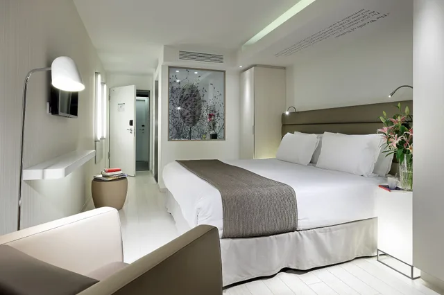 Superior, Triple, King Bed, Sofa, Eurostars Book Hotel 2/4
