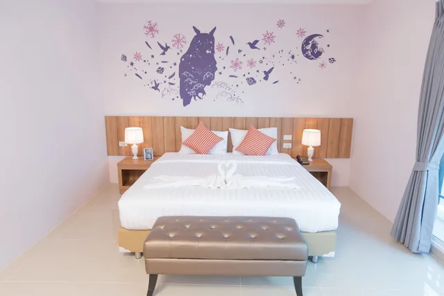جناح بسرير كينج، The Bedroom Ladprao 101 1/4