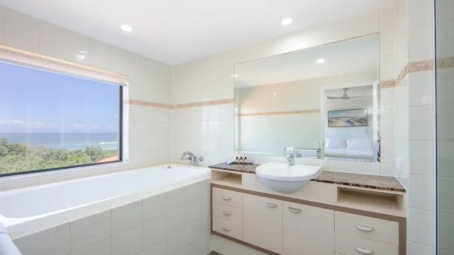 بنتهاوس سوبيريور بسرير كوين وسريرين فرديين بـ3 غرف نوم، THE SANDS RESORT 5/5