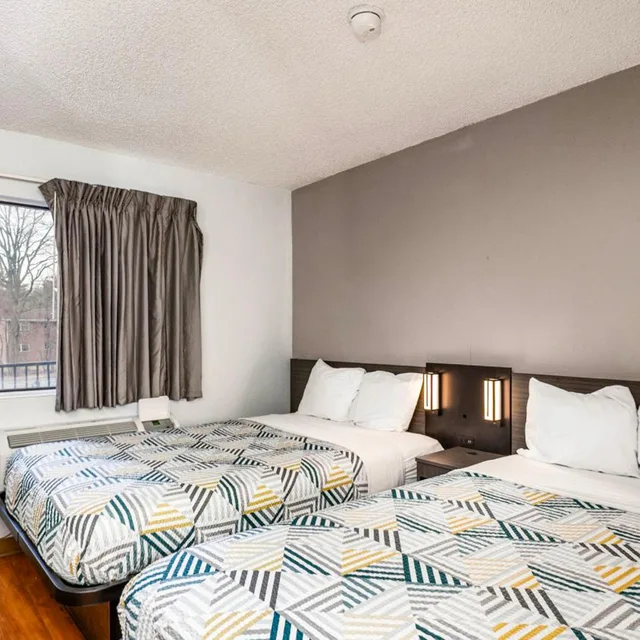 غرفة رباعية لذوي الإعاقة، Motel6 Wethersfield, CT - Hartford 1/10