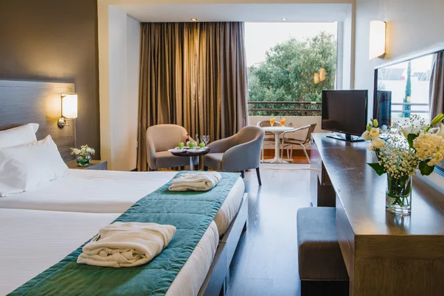 Deluxe, Inland View, Balcony، Napa Plaza Hotel-Adults Only 1/3
