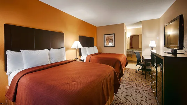 غرفة قياسية بسريرين كوين، Best Western Lake Conroe Inn 3/5