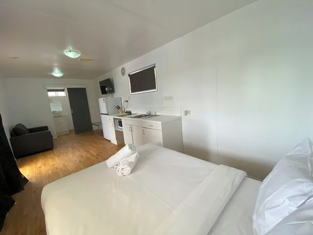 استوديو بسرير مزدوج بإطلالة على الحديقة بحمام خاص، Nobby Beach Holiday Village 2/7