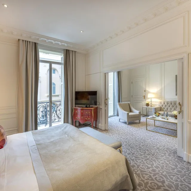 1 Bedroom, Suite, City or Courtyard View، Hotel Hermitage Monte Carlo 3/7