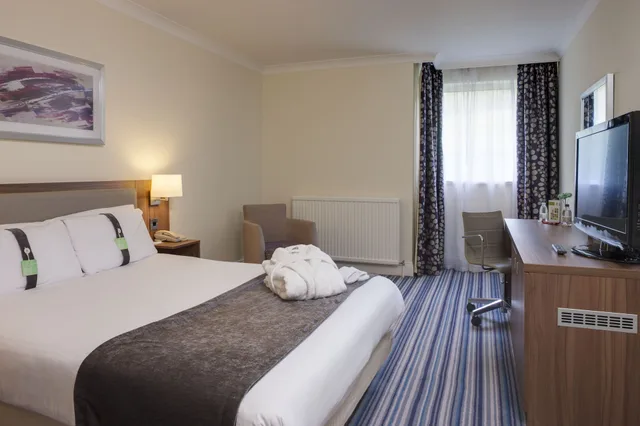 غرفة بريميوم بسرير فردي، Holiday Inn Leeds Wakefield M1 Jct.40, an IHG Hotel 1/7