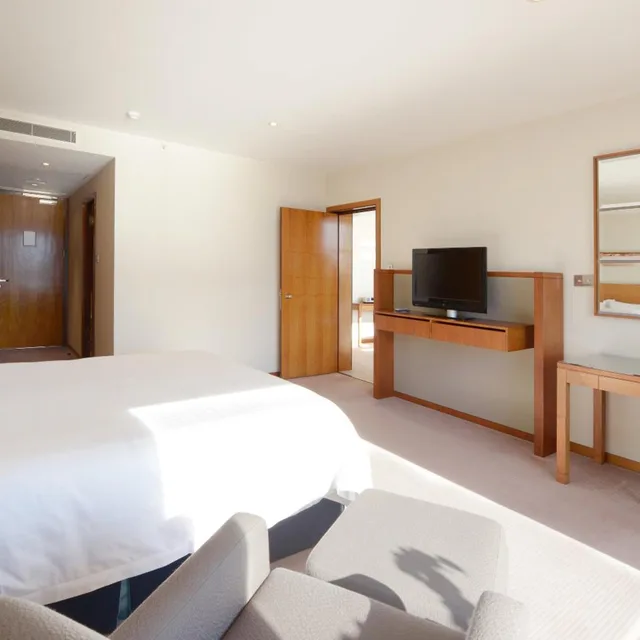 جناح تنفيذي، Vignette Collection Canary Riverside Plaza London by IHG 6/9