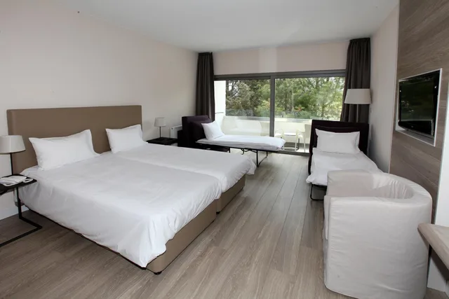 Garden, Junior Suite، Droushia Heights Hotel 5/7