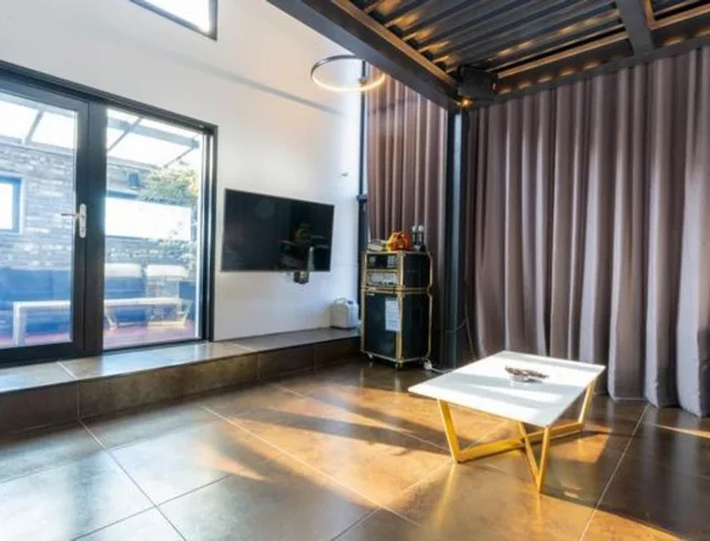 بنتهاوس بسريرين كوين، SL Boutique Hotel 2/2