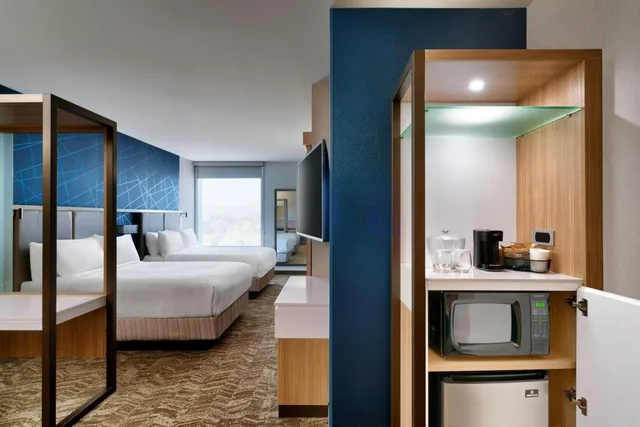 جناح بسريرين كوين مع سرير سحّاب إضافي مع أريكة لذوي الإعاقة، SpringHill Suites by Marriott Cottonwood 3/6
