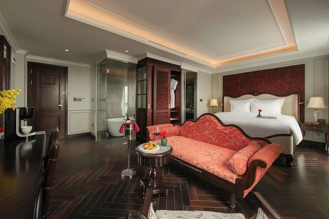Grand, Spa, Suite, King Bed, Sofa، La Mejor Indochine Hotel 3/8