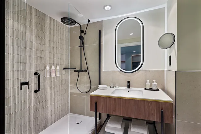 جناح جونيور بغرفة نوم واحدة، Le Meridien Paris Arc De Triomphe 5/6