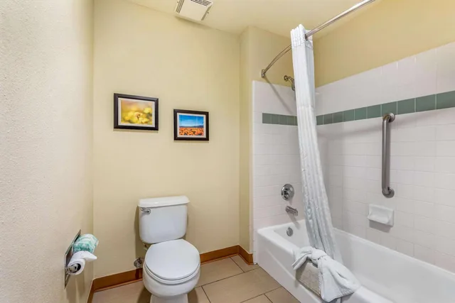 جناح بسرير كينج بشرفة، Comfort Inn & Suites Lancaster Antelope Valley 3/3