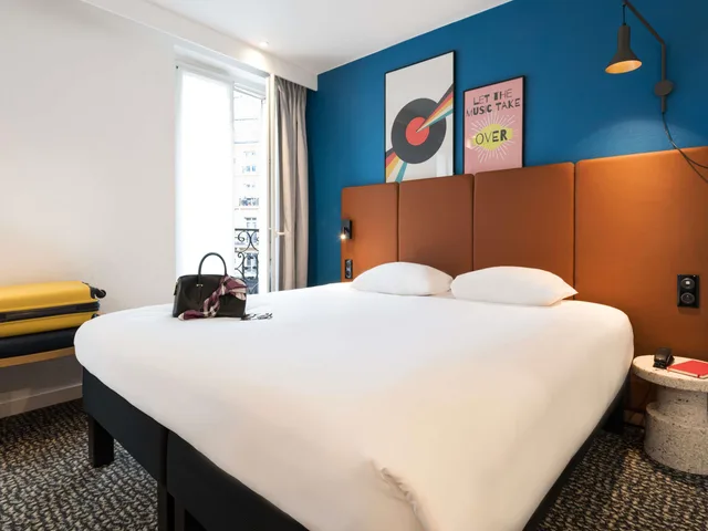 غرفة قياسية بسرير مزدوج وسرير فردي، ibis Paris Gare du Nord TGV 5/8