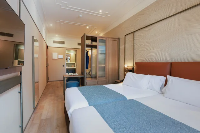 غرفة سوبيريور ثلاثية، Medinaceli Hotel 1/2