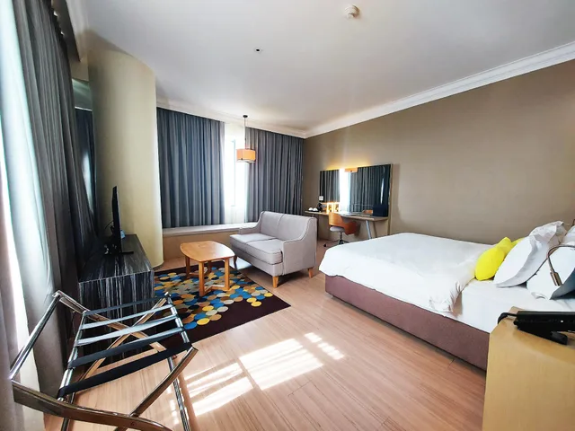 Super, Deluxe, King Bed، UCSI HOTEL KUCHING 2/2