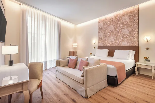 غرفة بريميوم بسرير مزدوج، Eurostars Sevilla Boutique 1/5