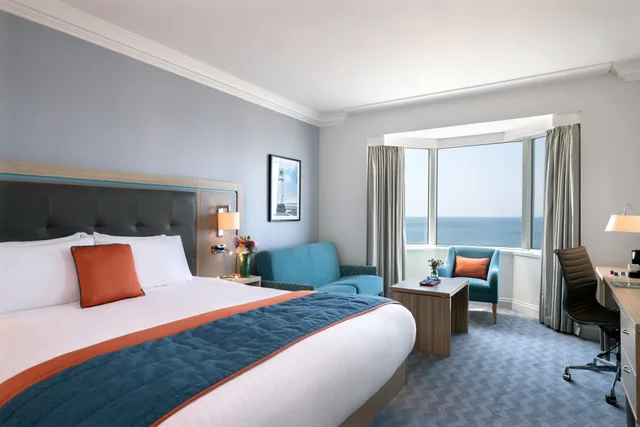 Executive, Single, Double Bed, Leonardo Royal Hotel Brighton Waterfront 1/2