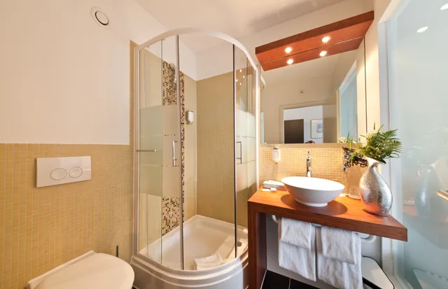 Comfort, Double Bed, Hotel Aviva Neue Messe 7/9
