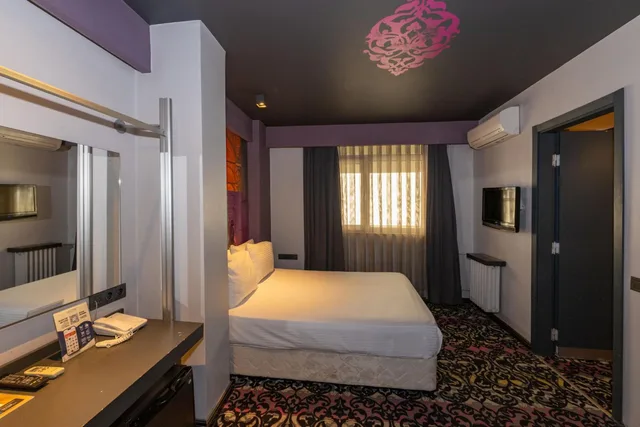 غرفة عائلية بسرير مزدوج، Tulip City Taksim Hotel 5/10