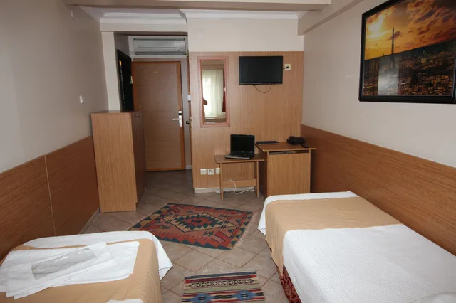 غرفة كلاسيكية بسريرين منفصلين، Kadikoy Otel 1/8