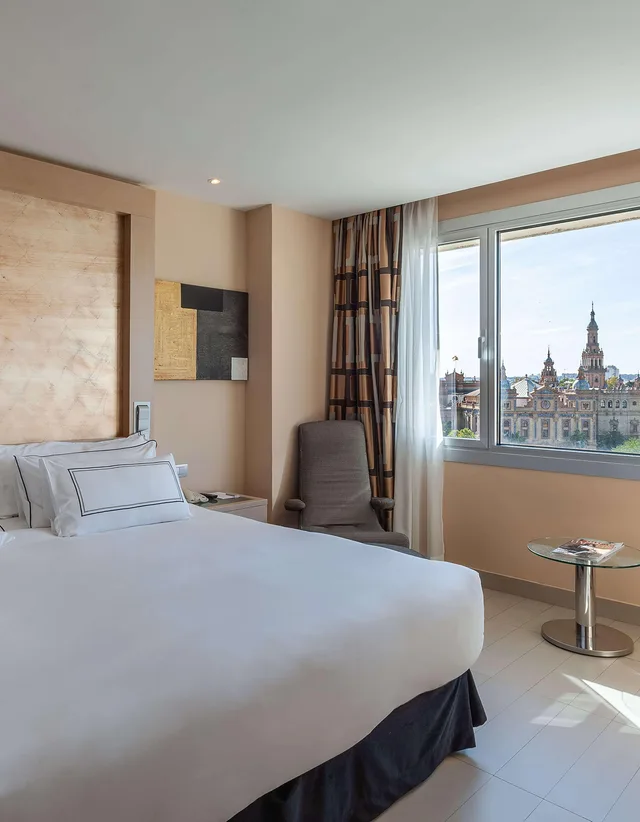 غرفة بإطلالة، Melia Sevilla Hotel 2/4
