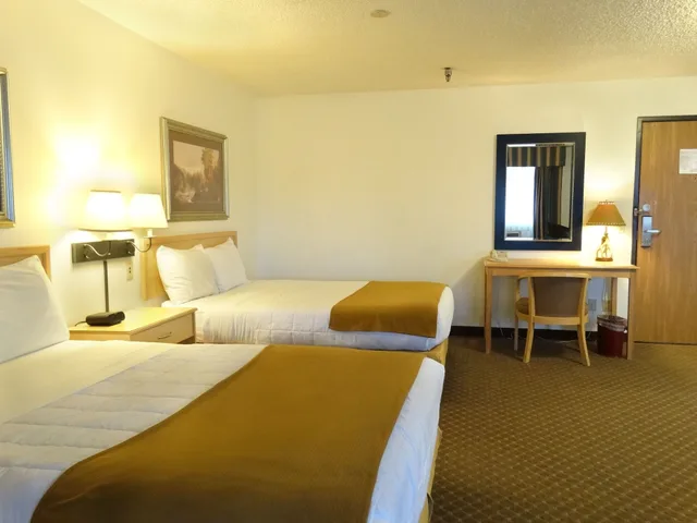 غرفة بسريرين كوين، Baymont By Wyndham Whitefish 3/6