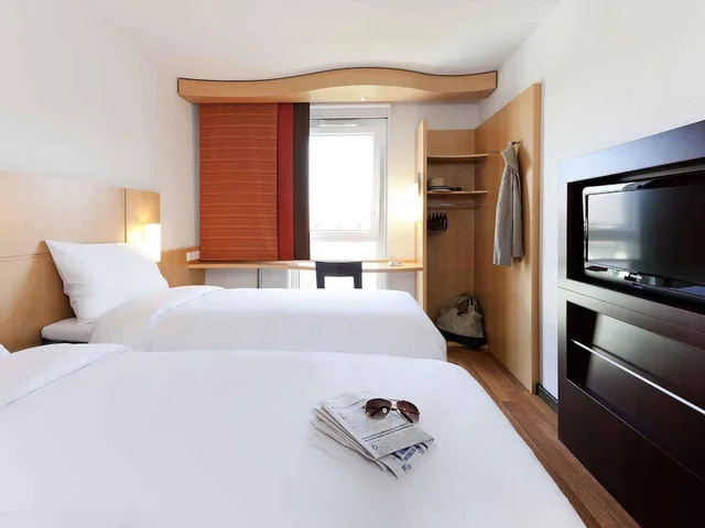 غرفة قياسية بسريرين منفصلين، ibis Munich City South 2/8