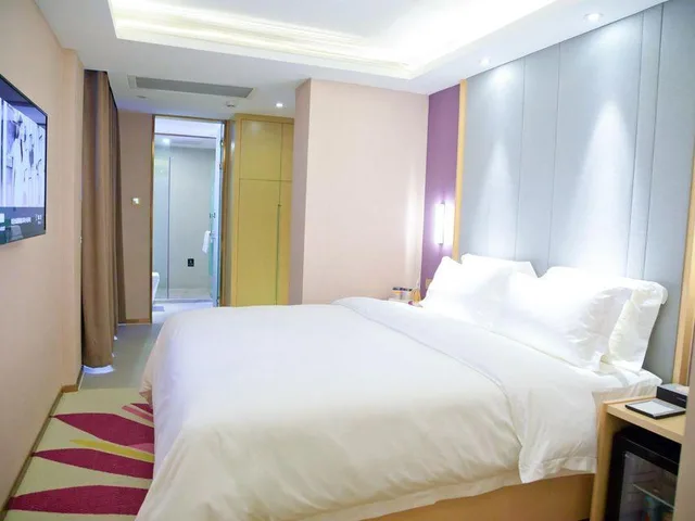 غرفة سوبيريور بسرير كينج وسرير كوين، Lavande Hotel(Shenzhen Shajin Houting Metro Station Branch) 1/1