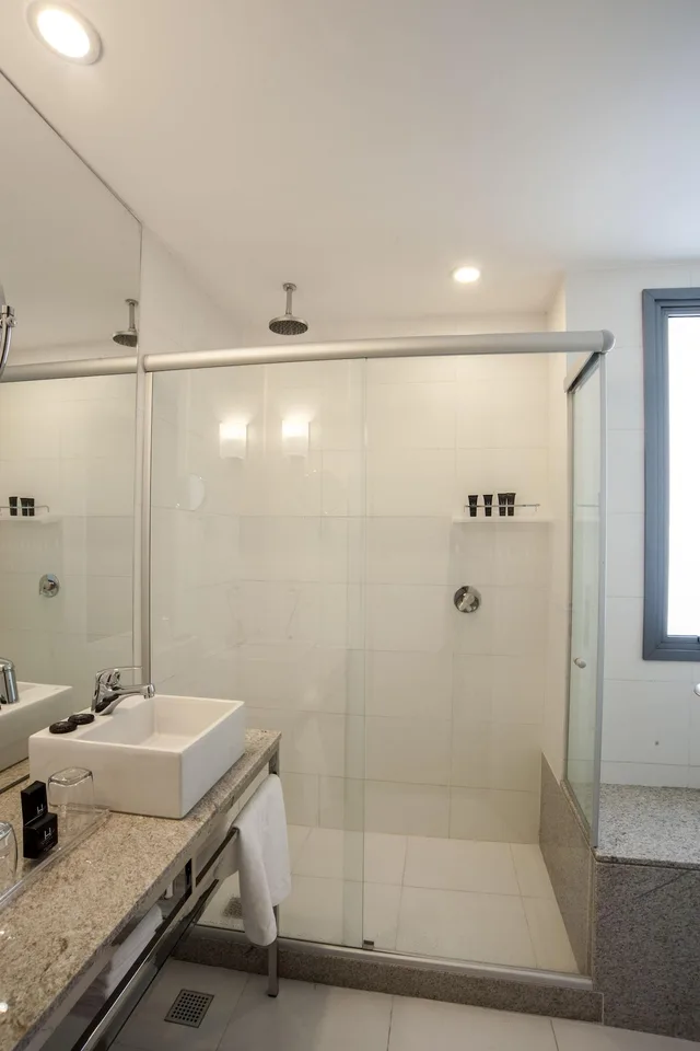 غرفة سوبيريور بإطلالة جزئية على البحر، H Niteroi Hotel 4/4