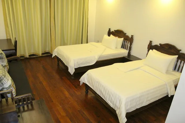 غرفة ديلوكس بسريرين منفصلين بإطلالة على المسبح، La Residence WatBo Hotel 10/10