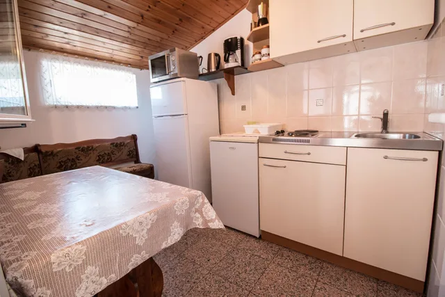شقة بسريرين مزدوجين، APARTMENT DIVNA 8/10
