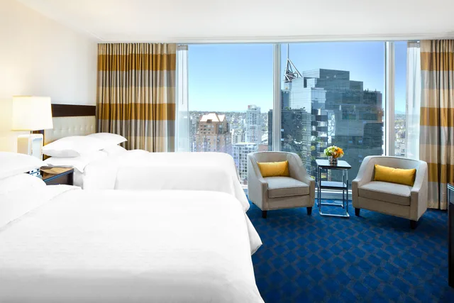 غرفة تقليدية، Sheraton Vancouver Wall Centre 1/1