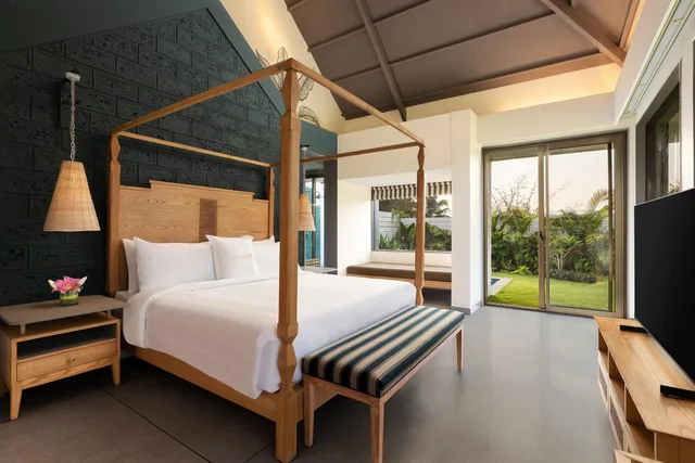 كوخ بريميوم بسرير كوين بمسبح خاص، Storii By ITC Hotels Moira Riviera Goa 1/2