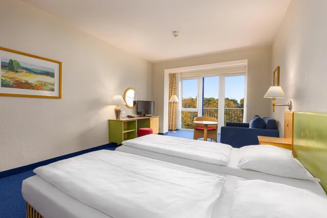 غرفة كومفورت بسرير مزدوج مع سرير إضافي، Ifa Rugen Hotel & Ferienpark 1/4