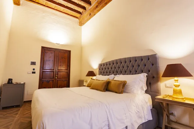 غرفة قياسية بسرير كينج، Palazzo Martellini Residenza D'epoca 1/6