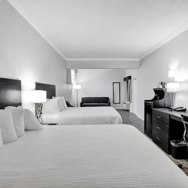 Room, The Harrison Downtown Hollywood 1/9