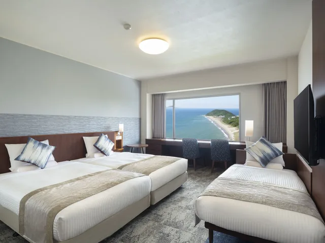 غرفة كومفورت بسريرين منفصلين لغير المدخنين، Irago Ocean Resort 1/3