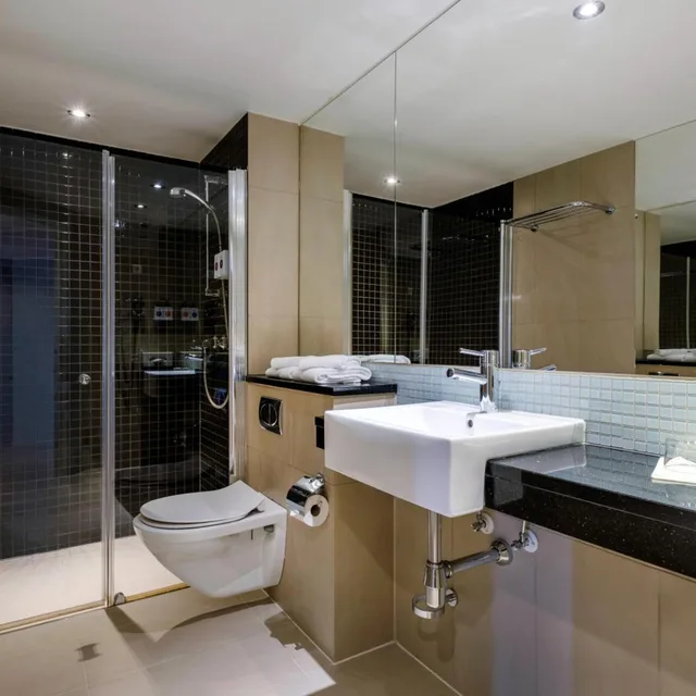 غرفة عائلية بسرير مزدوج، Quality Edvard Grieg Hotel 9/10