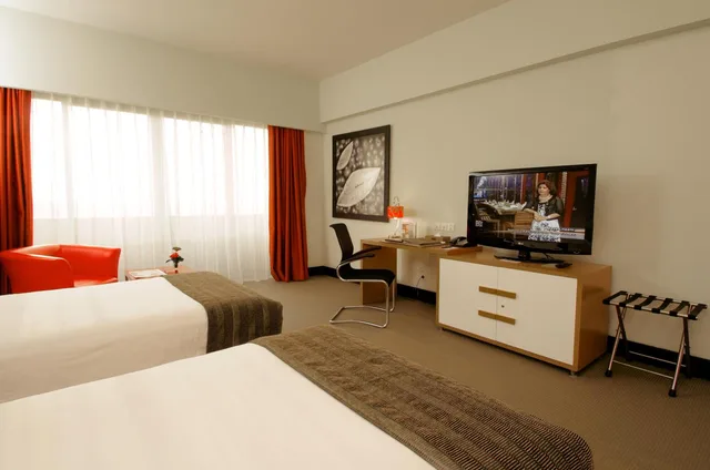 غرفة، Merlynn Park Hotel 1/3